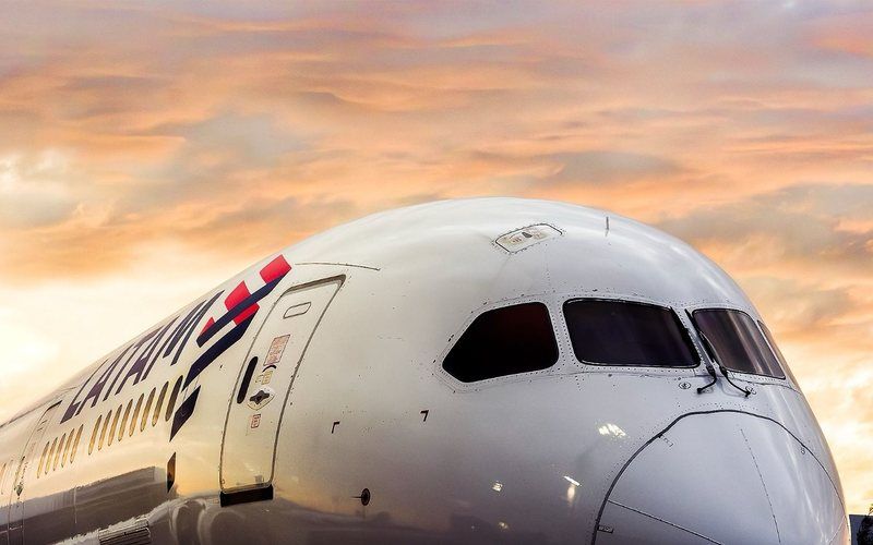 boeing_787_latam_linkedin_widelg