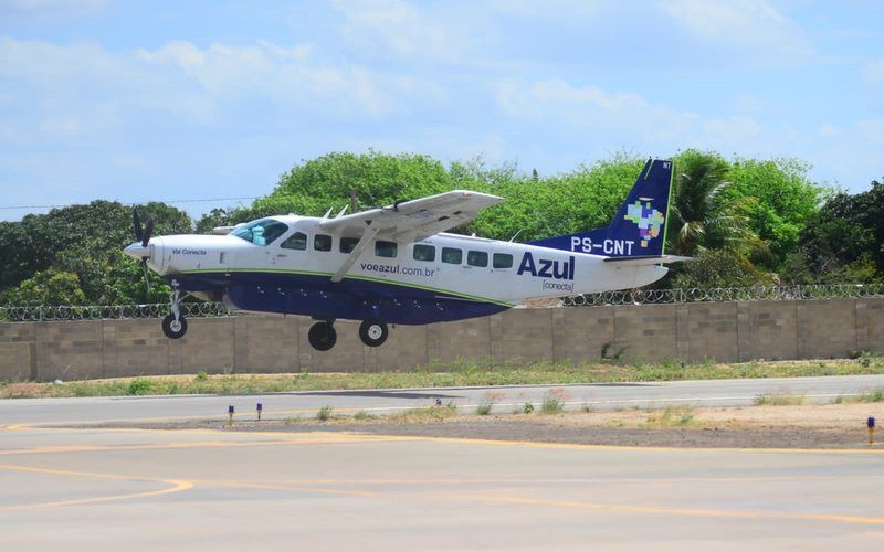 cessna-208b-grand-caravan-azul-ps-cnt-araripina-divulgacao_widelg